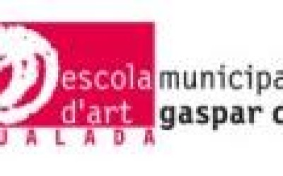 Lï¿½Escola Municipal dï¿½Art Gaspar Camps mostra els projectes dels seus alumnes al vestíbul de la UEA