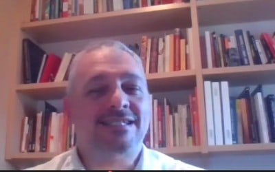 L’expert en màrqueting Víctor Moliner dona eines i consells per captar clients en temps de crisi al WebinarUEA