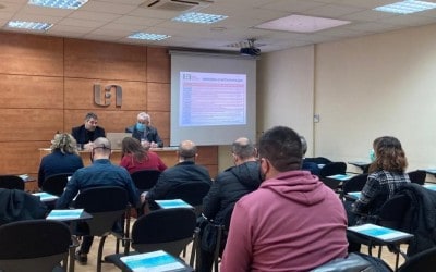 El compromís pel progrés econòmic i social de la comarca es referma en l’Assemblea de la UEA