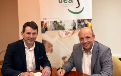 Ondulados Carme i la Fundació UEA estrenyen llaços per col·laborar amb els projectes socials adreçats a joves i col·lectius estratègics pel desenvolupament de la comarca